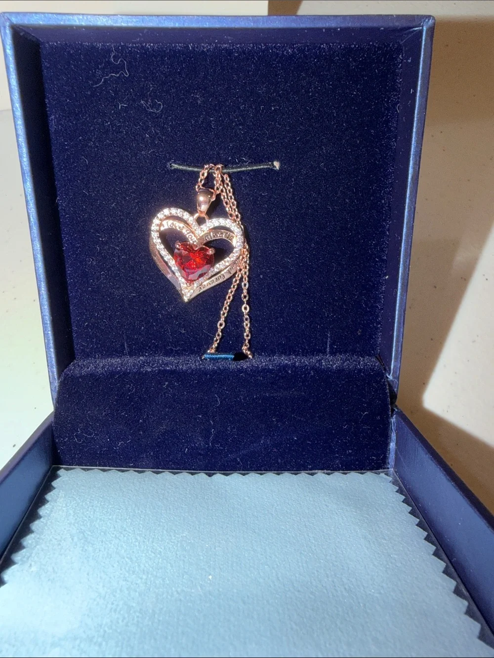 #531. Heart necklace - Picture 3 of 7